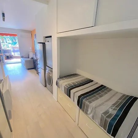 Apartment Avec Piscine A 5 Min De La *